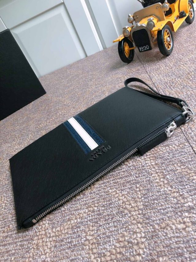 Replica Prada Large Pouch White Line - ultra-realistic fake designer tote