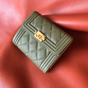 Replica Chanel Le Boy Compact Wallet - best-selling designer handbag dupe