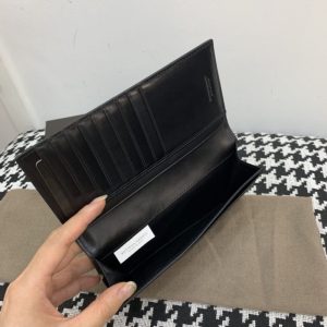 Replica Bottega Veneta Intrecciato Wallet Black - ultra-realistic fake designer tote