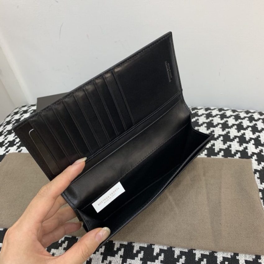 Replica Bottega Veneta Intrecciato Wallet Black - ultra-realistic fake designer tote
