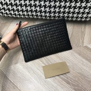 Replica Bottega Veneta Envelope Pouch - near-authentic luxury replica handbag