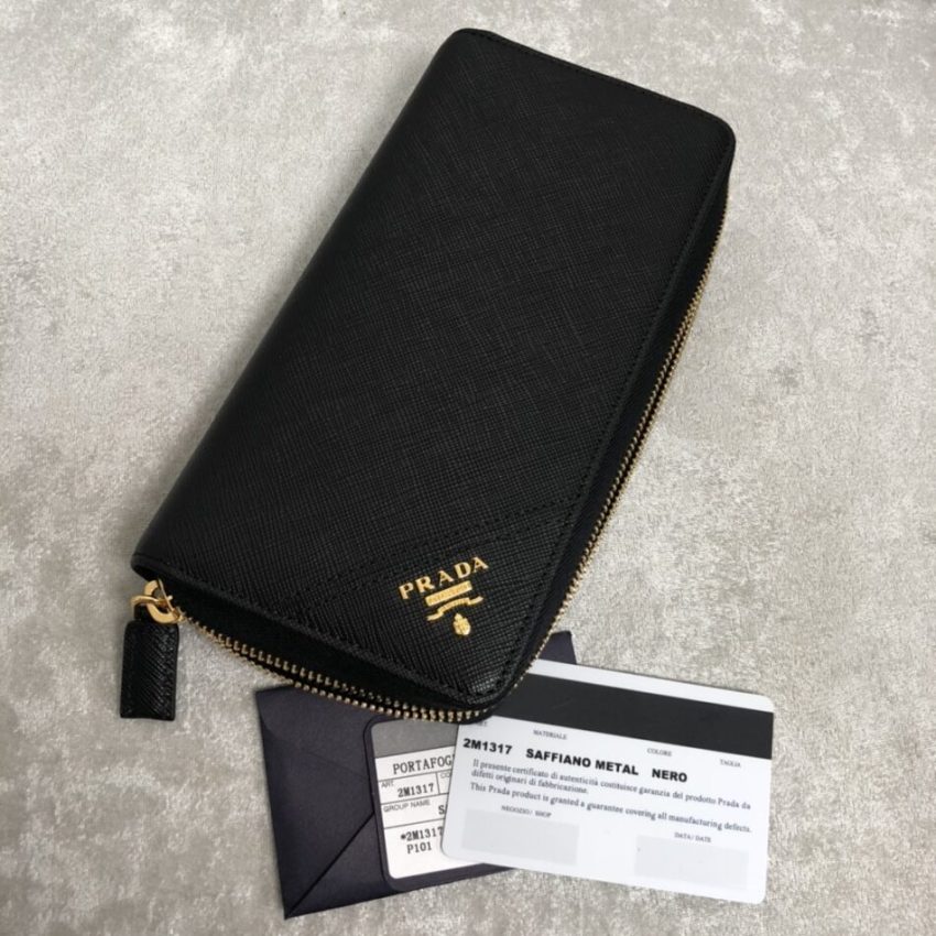 Replica Prada Saffiano Long Wallet Black - realistic designer-inspired fake bag