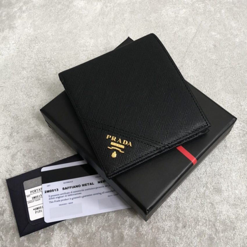 Replica Prada BiFold Wallet Black - near-authentic luxury replica handbag