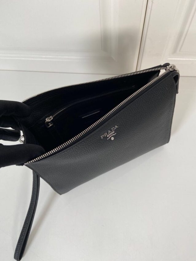 Replica Prada Saffiano Pouch - near-authentic luxury replica handbag