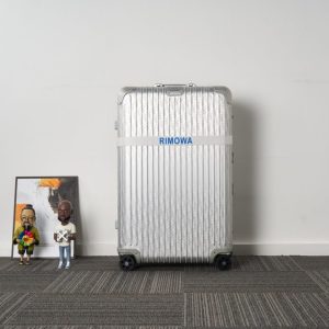 Replica Rimowa & Dior Suitcase Silver - ultra-realistic fake designer tote