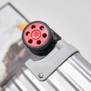 Replica Rimowa Classic Suitcase - authentic-look luxury purse replica