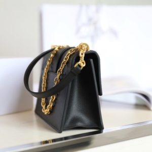 Replica Dior 30 Montaigne Black Grain - top-rated replica designer bag
