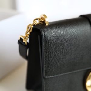 Replica Dior 30 Montaigne Black Grain - best quality luxury bag dupe