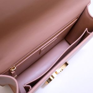 Replica Dior 30 Montaigne Pink - high-quality designer bag clone