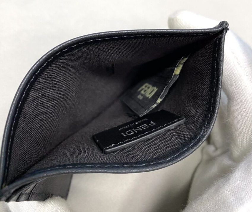 Replica Fendi Card Holder - ultra-realistic fake designer tote