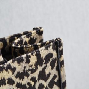 Replica Dior Tote Book Leopard Print - realistic designer-inspired fake bag