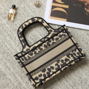 Replica Dior Tote Book Mini Leopard - top-tier luxury replica shoulder bag