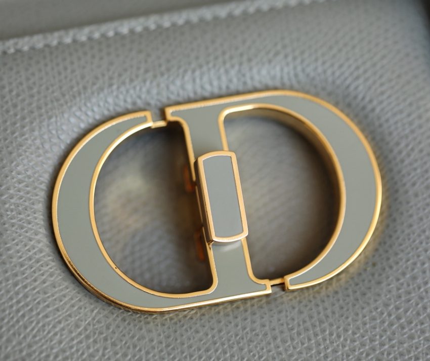 Replica Dior St Honoré Tote Sky Blue - top-tier luxury replica shoulder bag