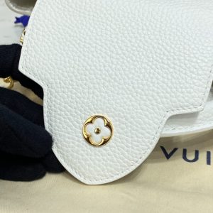 Replica Loius Vuitton Capucines White - ultra-realistic fake designer tote