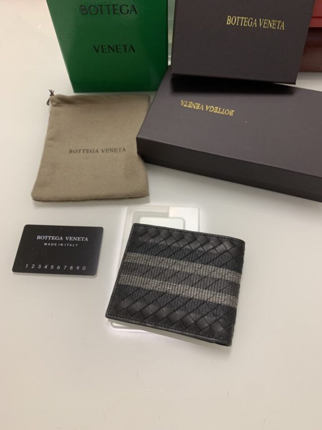 Replica Bottega Veneta 2 Fold Wallet Exclusive - high-accuracy replica luxury purse