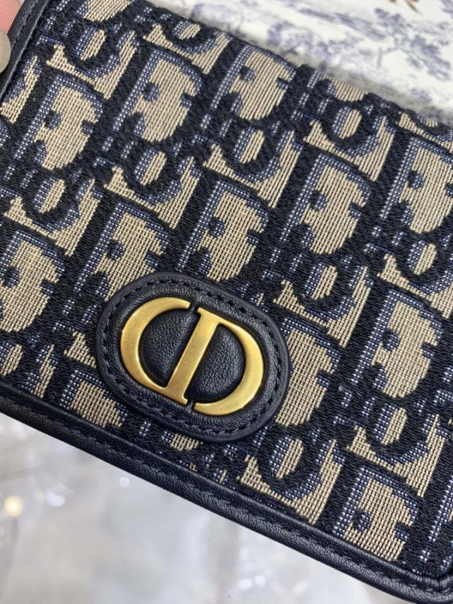 Replica Dior CD Chain Wallet - high-end fake designer purse