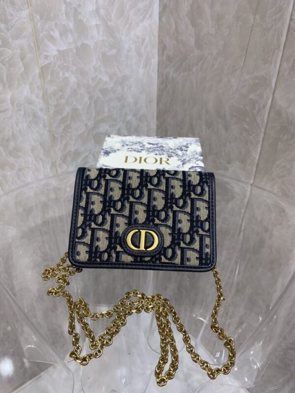Replica Dior CD Chain Wallet - high-accuracy replica luxury purse