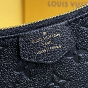 Replica Louis Vuitton Easy Pouch Black - authentic-look luxury purse replica