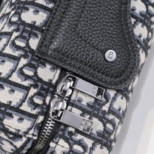 Replica Dior Lingot 22 Jacquard - authentic-look luxury purse replica