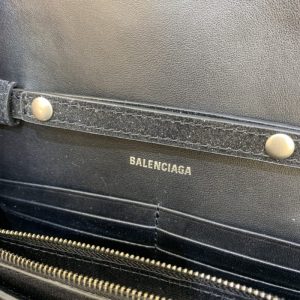Replica Balenciaga Hourglass On Chain Shine Black - authentic-look luxury purse replica