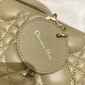 Replica Dior Lady D-Joy Large Bag Caramel - realistic designer-inspired fake bag
