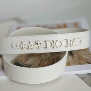 Replica Lady Dior Ultramatte White Grid ABC - realistic designer-inspired fake bag