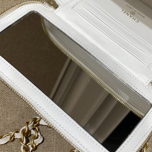 Replica CHANEL 22S Handle Box Bag White - premium 1:1 fake handbag model