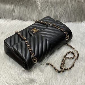 Replica CHANEL Classic Flap 25cm V Black - high-accuracy replica luxury purse