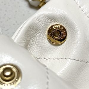 Replica CHANEL 22 Small Handbag White - premium-grade designer purse dupe