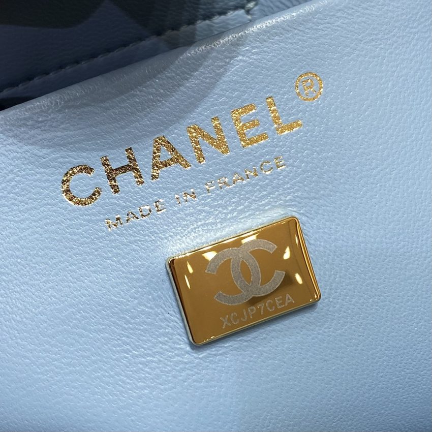 Replica CHANEL 22S Hubo Bag Light Blue - best quality luxury bag dupe