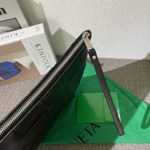 Replica Bottega Veneta Cassette Clutch Black - 1:1 designer replica handbag