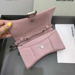 Replica Balenciaga Hourglass On Chain Pink - near-authentic luxury replica handbag