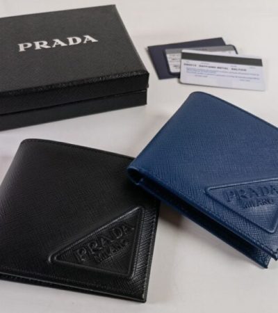 Replica Prada BiFold Wallet - ultra-realistic fake designer tote