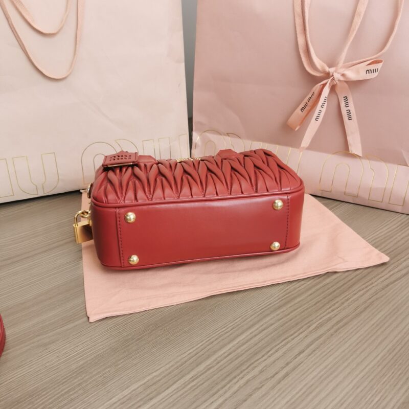 Replica Miu Miu Arcadie Medium Red - realistic designer-inspired fake bag