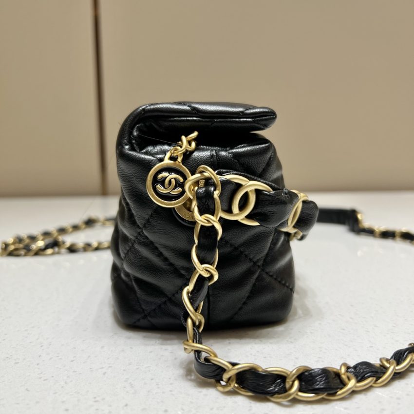 Replica CHANEL Hobo Bag Black - high-quality designer bag clone