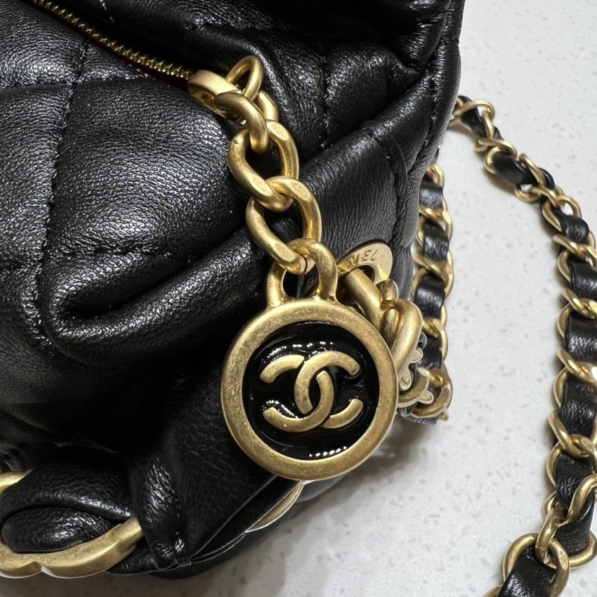 Replica CHANEL Hobo Bag Black - best-selling designer handbag dupe