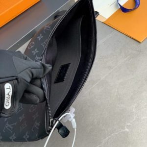 Replica Louis Vuitton To Go Pochette Black - top-tier luxury replica shoulder bag