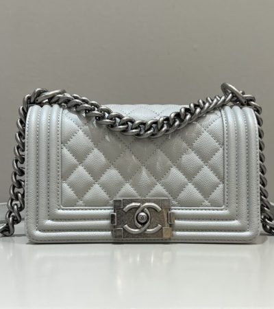 Replica CHANEL Le Boy Grey Silver - authentic-look luxury purse replica