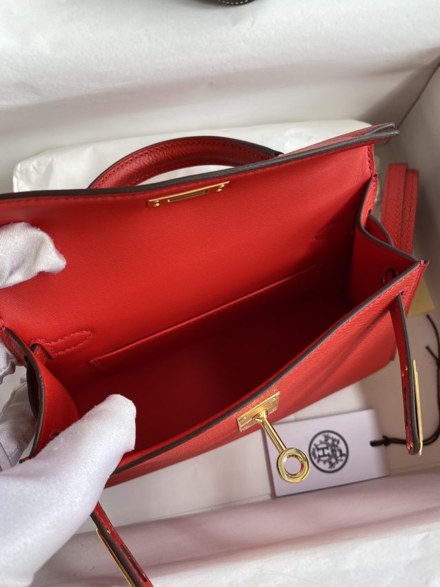 Replica Hermes Kelly Epsom Bright Red - near-authentic luxury replica handbag