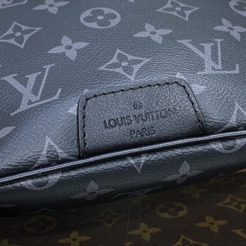 Replica Louis Vuitton Bumbag Discovery Black - best-selling designer handbag dupe