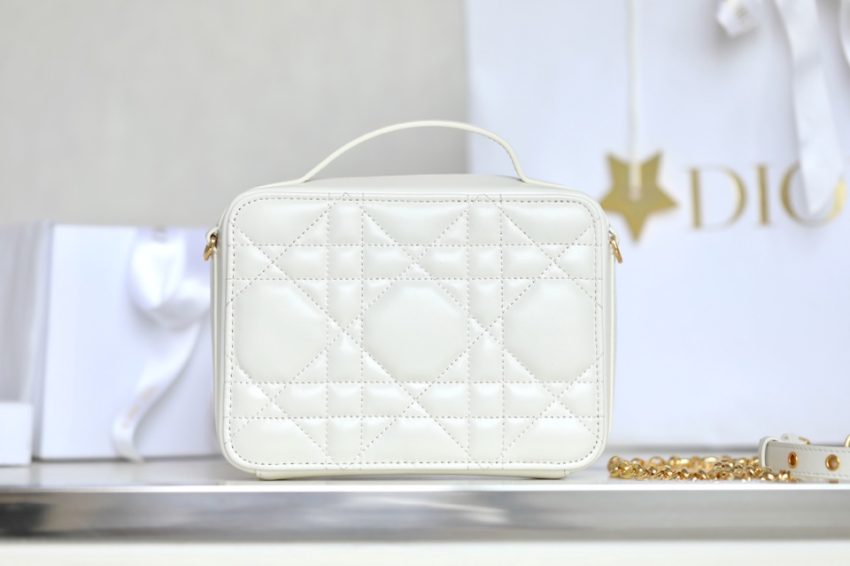 Replica Dior Caro Box Bag White - ultra-realistic fake designer tote