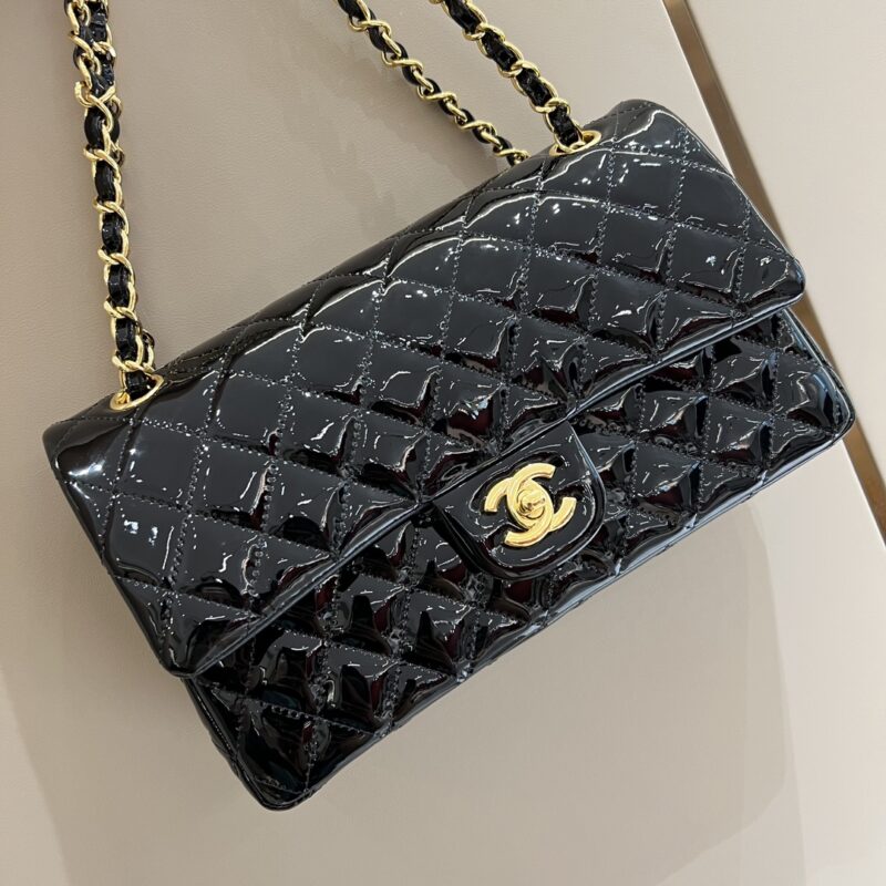 Replica CHANEL Classic Flap 25cm Patent Black - high-end fake designer purse