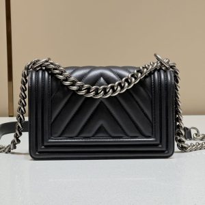 Replica CHANEL Le Boy V Black - Silver - near-authentic luxury replica handbag