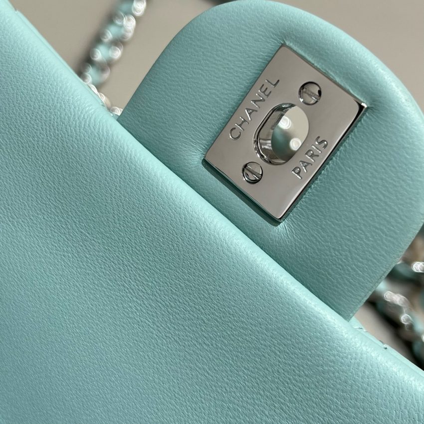 Replica CHANEL Classic Flap 17cm Tiffany - near-authentic luxury replica handbag