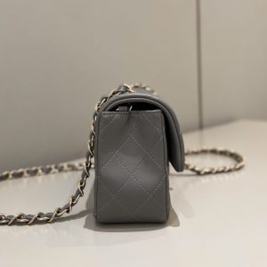 Replica CHANEL Classic Flap 20cm Grey - realistic designer-inspired fake bag