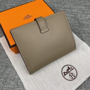 Replica Hermes Pocket Wallet Golden - near-authentic luxury replica handbag