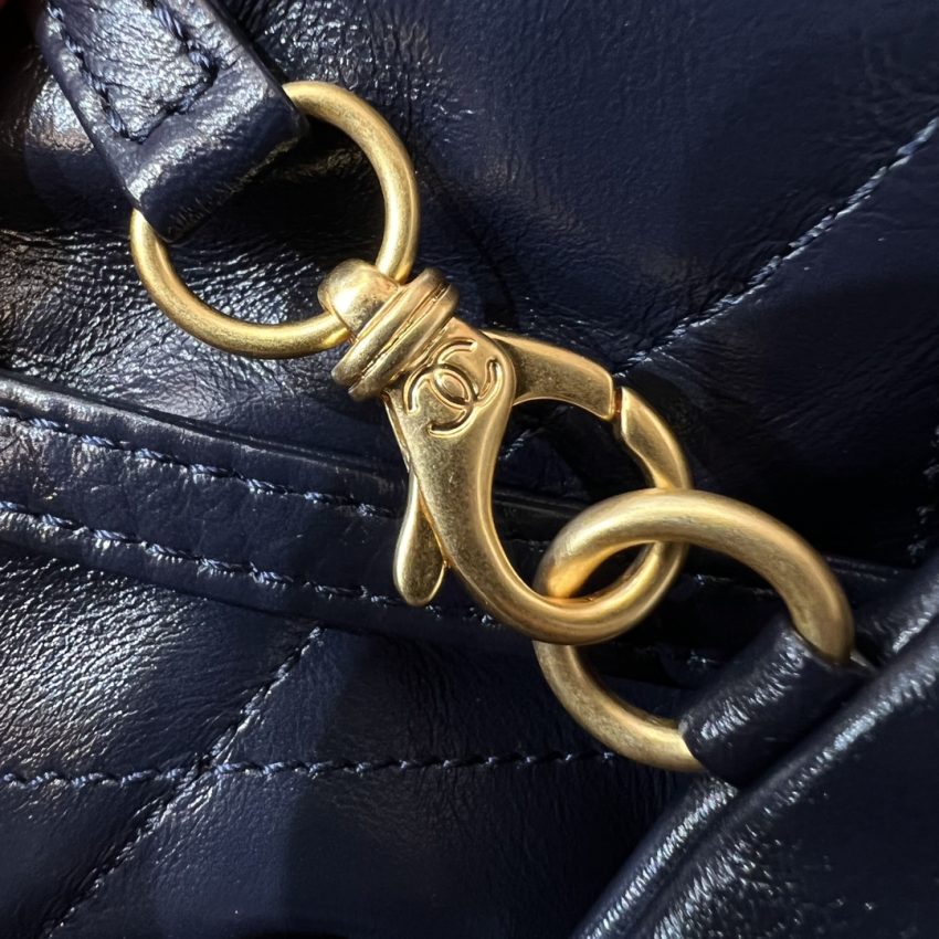 Replica CHANEL 22 Small Handbag Dark Blue - high-end fake designer purse