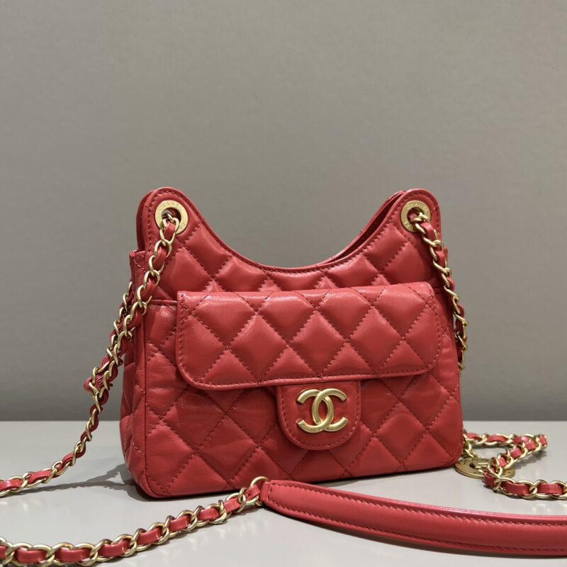 Replica CHANEL Hobo Small Red - high-accuracy replica luxury purse