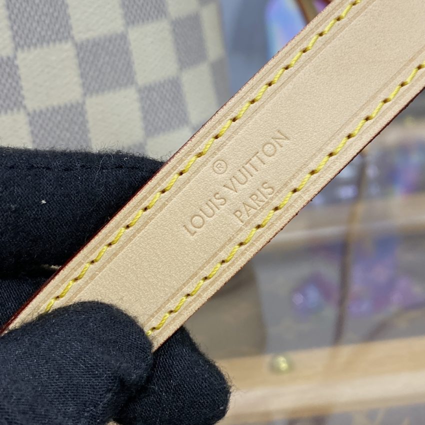 Replica Louis Vuitton Noe Bucket White Grid - ultra-realistic fake designer tote