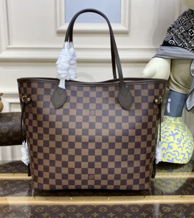 Replica Louis Vuitton Neverfull MM Grid Pink Inside - authentic-look luxury purse replica